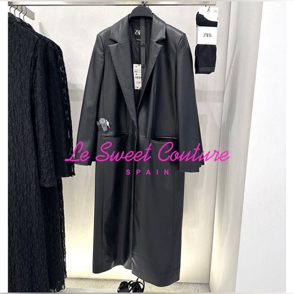 Zara Women's Black Coat - Picture 5 of 10